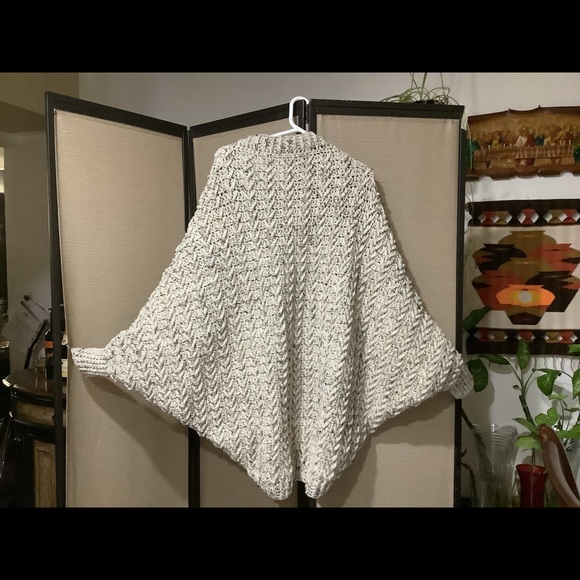 Crocheted cocoon sweater.                     100% acrylic, 100% handmade - Picture 2 of 16